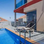 Exclusive Villa!! Heated Pool !! Price Luxury Puerto De La Cruz *